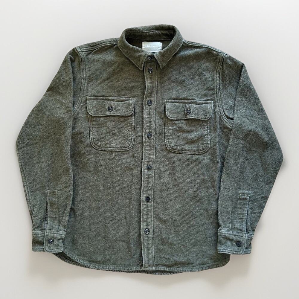 Everlane 6-Wale Corduroy Button Down Shirt Men's Size Med Long Sleeve Green